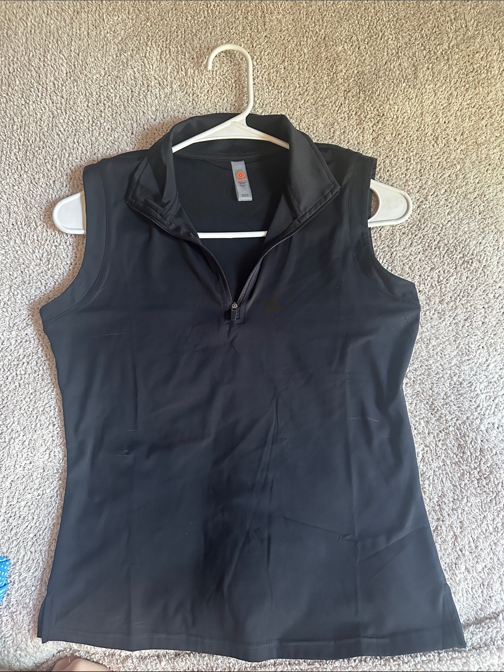 Mono B Black Sleeveless Zip-Neck Tank. Size small, EUC